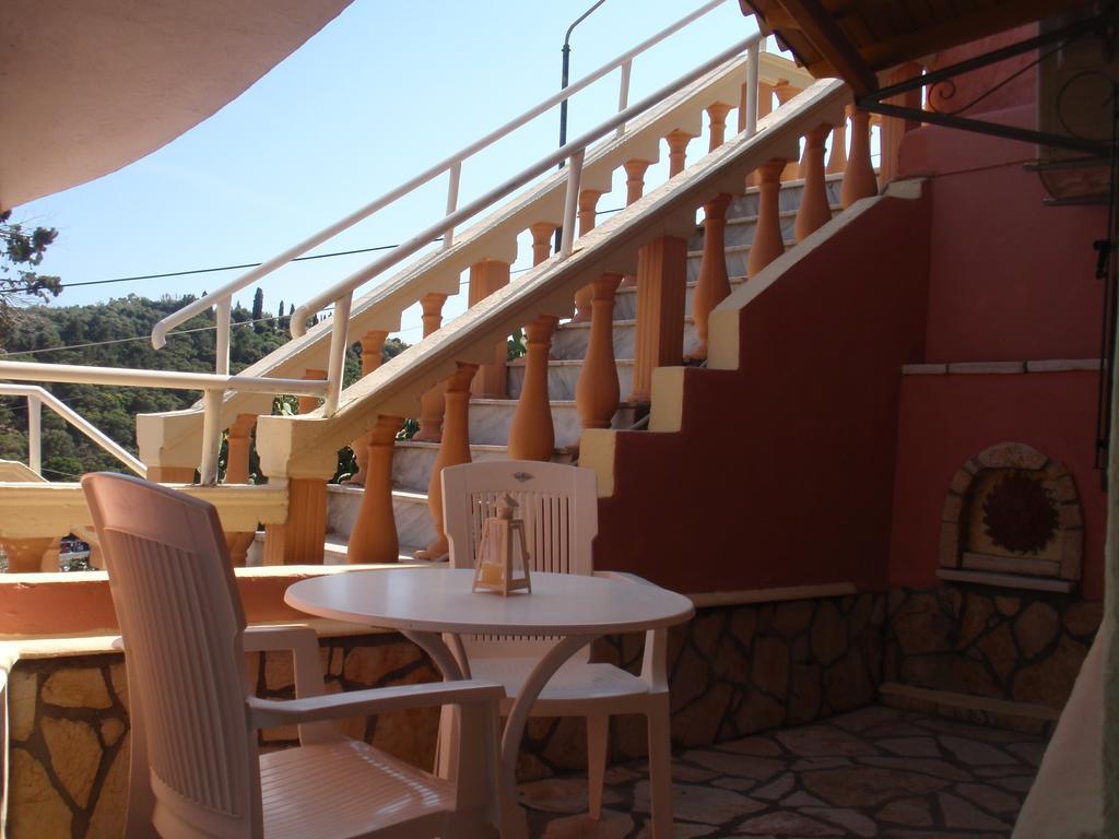 Korina Studios Paleokastritsa Exterior photo
