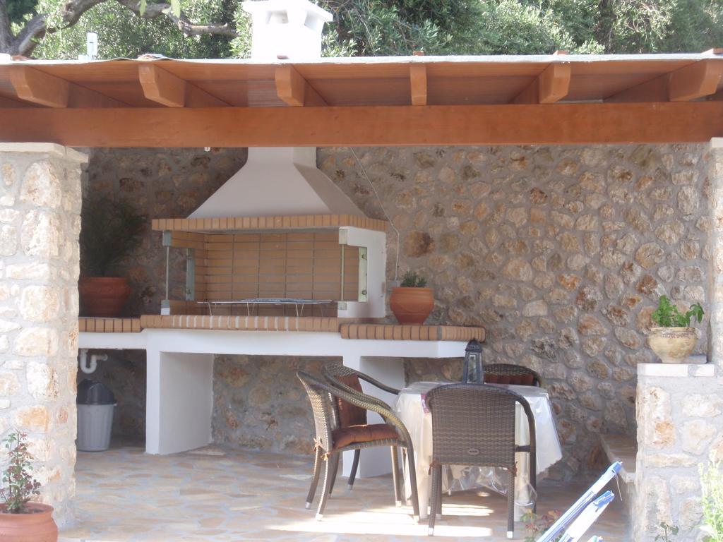 Korina Studios Paleokastritsa Exterior photo