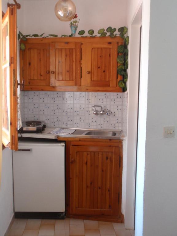 Korina Studios Paleokastritsa Exterior photo